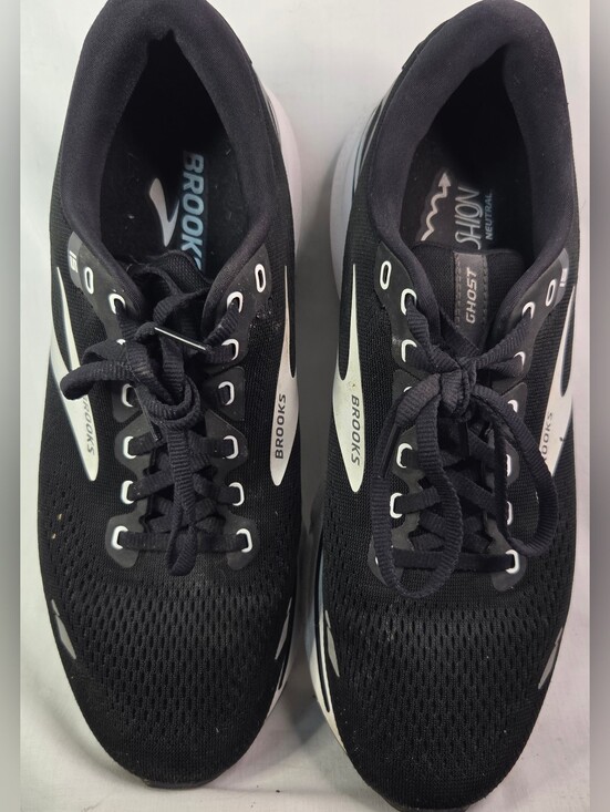 Brooks Other - Brooks Men's Ghost 15 Running Shoes Black White Grey Sz 9.5D 1103931D012 GUC